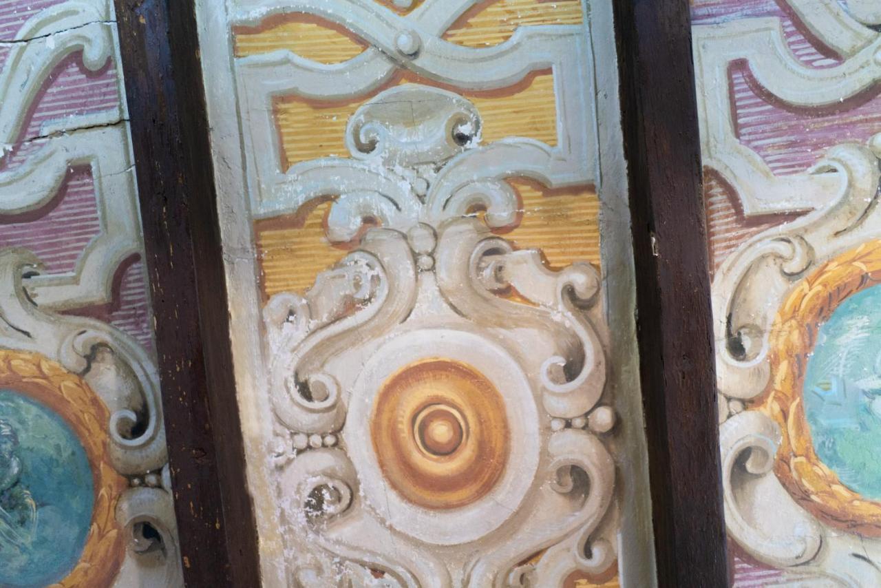 Charming Frescoed Loft Daire Bolonya Dış mekan fotoğraf