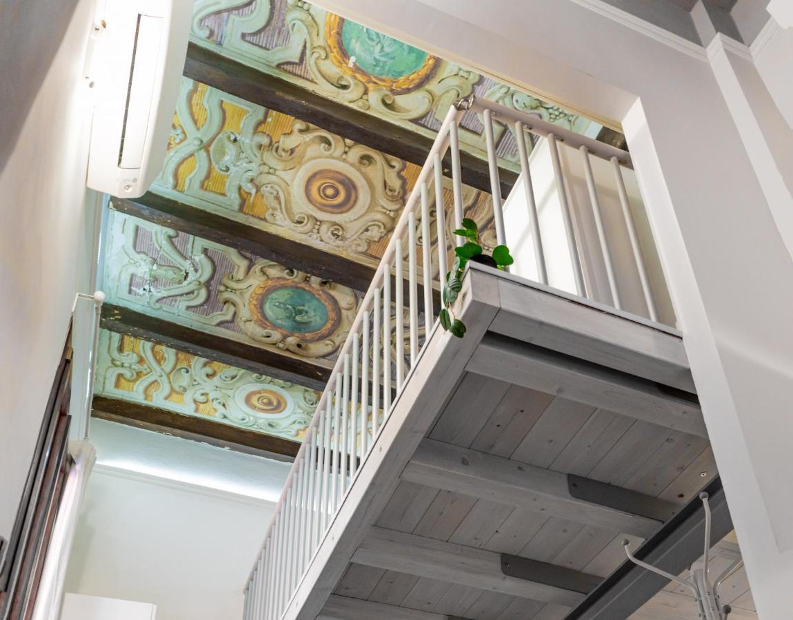 Charming Frescoed Loft Daire Bolonya Dış mekan fotoğraf