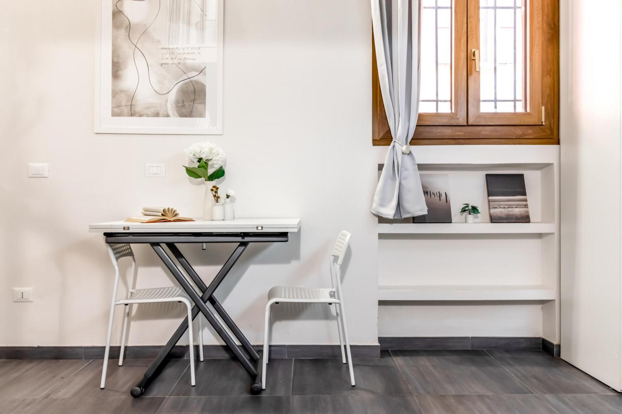 Charming Frescoed Loft Daire Bolonya Dış mekan fotoğraf